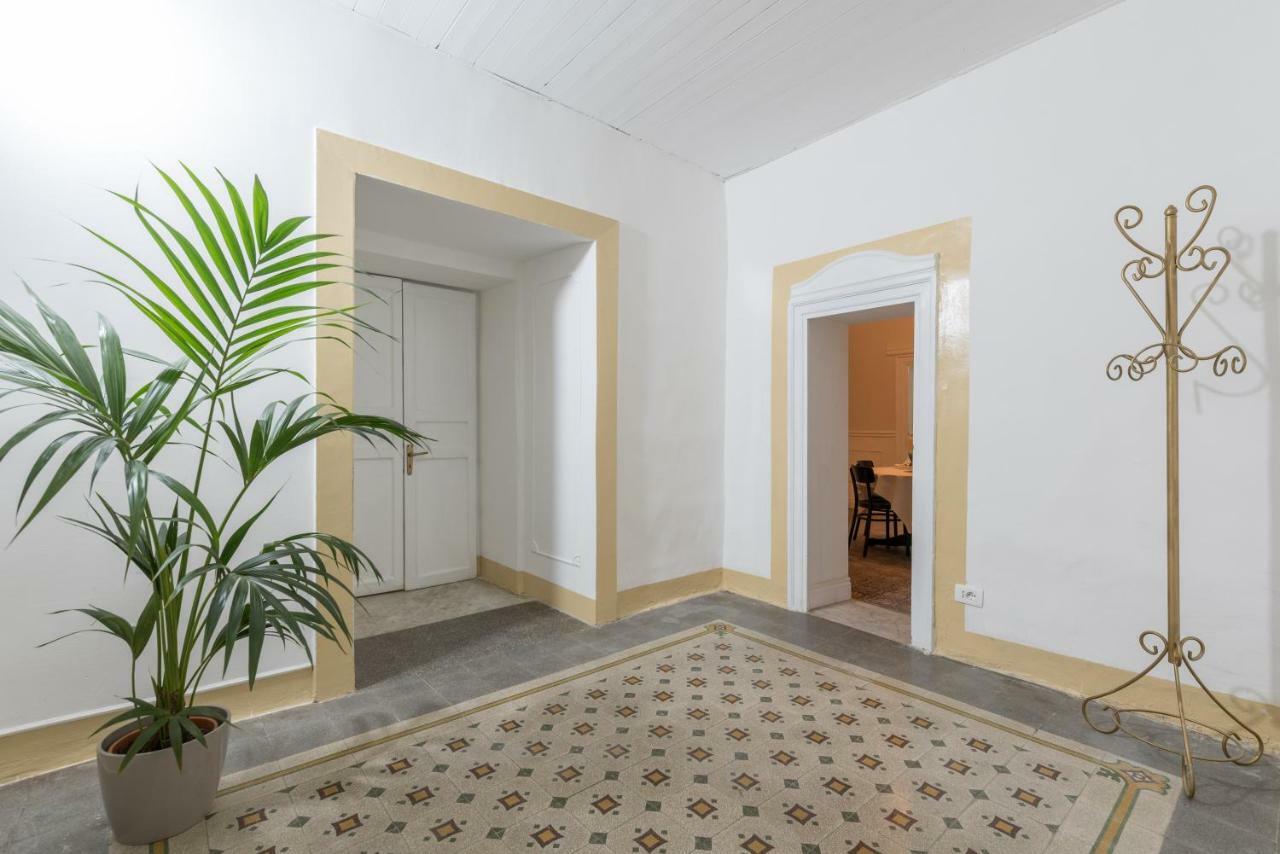 Qasr Home Beautiful Apartment In パレルモ エクステリア 写真